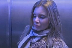 日本丰满人妻性